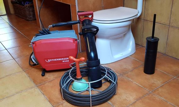 7/24 Tıkalı Tuvalet Açma